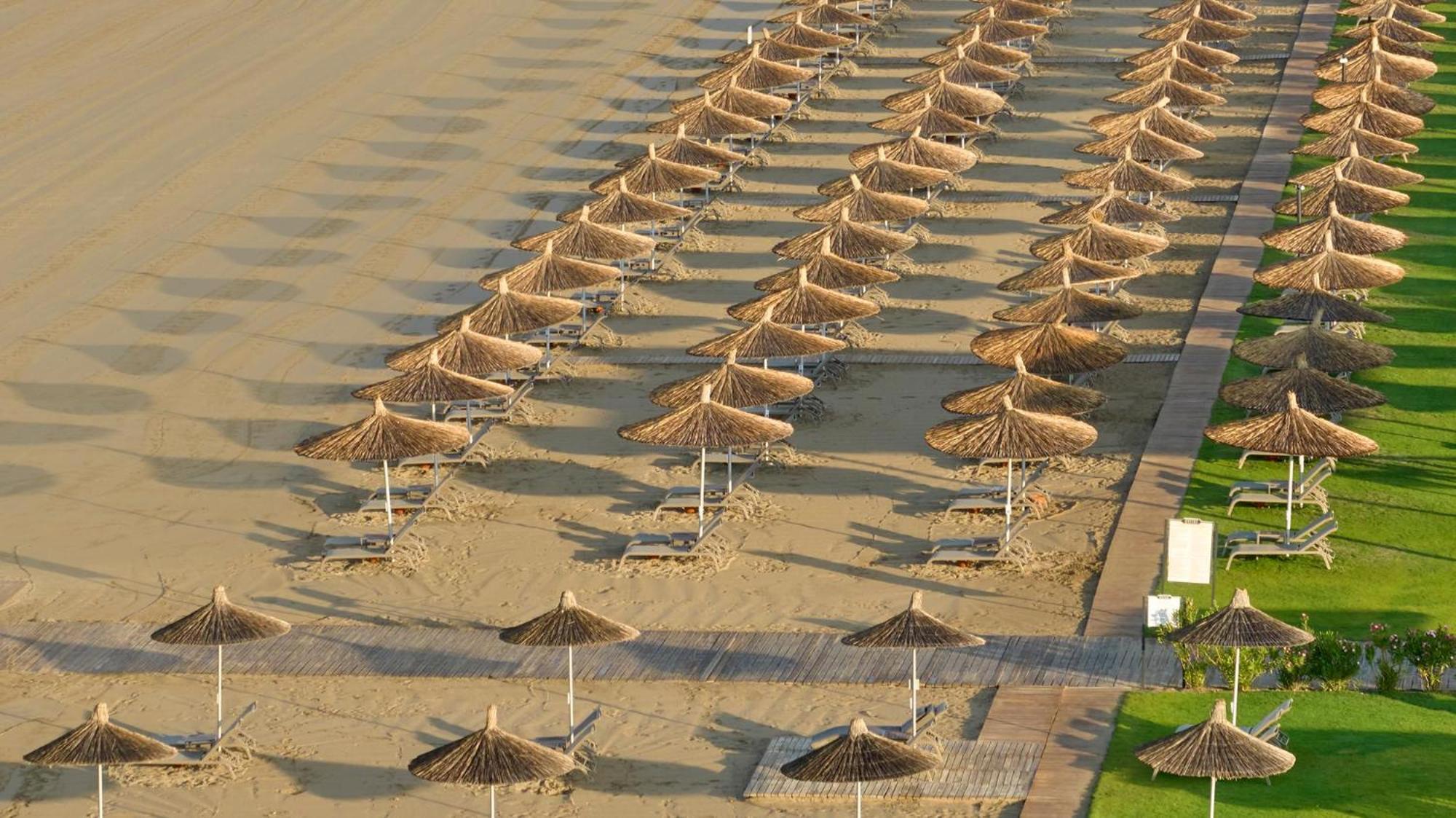 Voyage Belek Golf & Spa Hotel Exterior foto