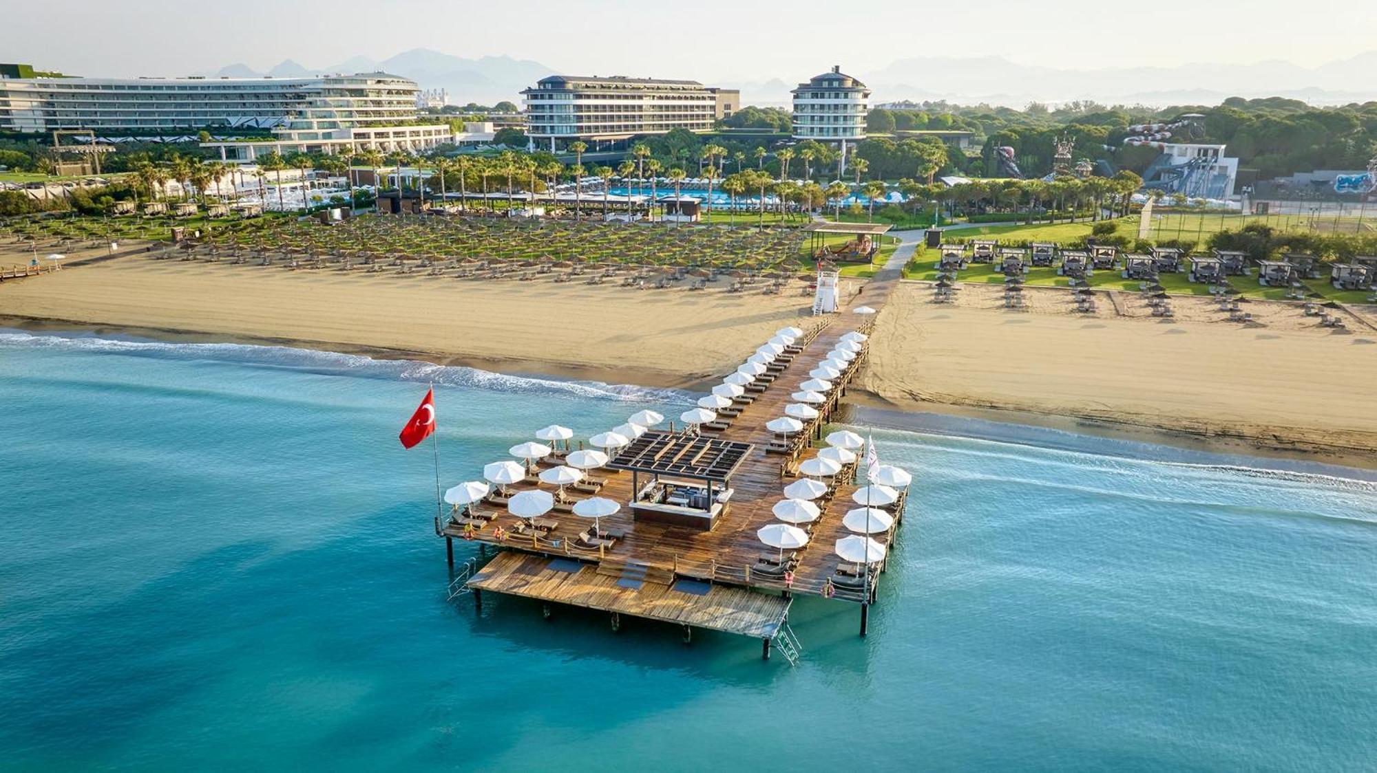 Voyage Belek Golf & Spa Hotel Exterior foto